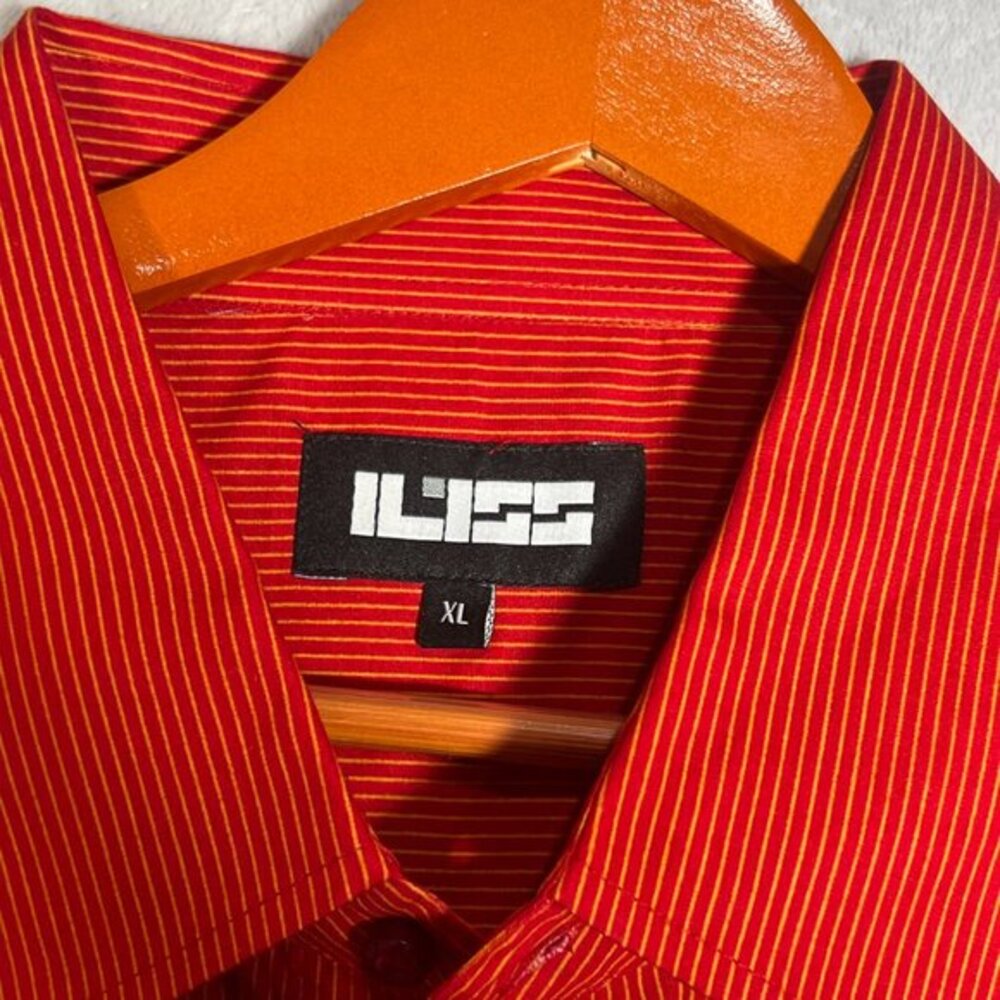 Miami Heat Shirt Mens XL Red Striped Short Sleeve Button Down Logo NBA‎ - Picture 3 of 10